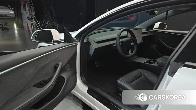 Tesla Model 3 id 4990786 из Кореи 32