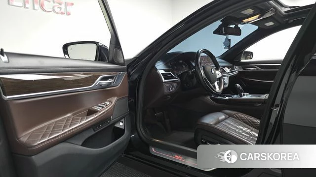BMW 7 Series (G11) id 4982727 из Кореи 44