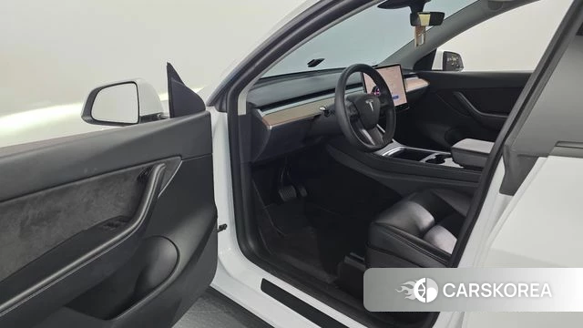 Tesla Model Y id 4905916 из Кореи 20