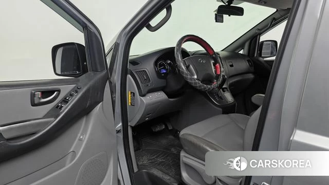 Hyundai The New Grand Starex id 5048298 из Кореи 30