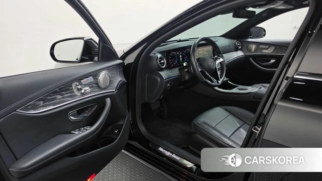 Mercedes-Benz E-Class W213 id 4958724 из Кореи 33
