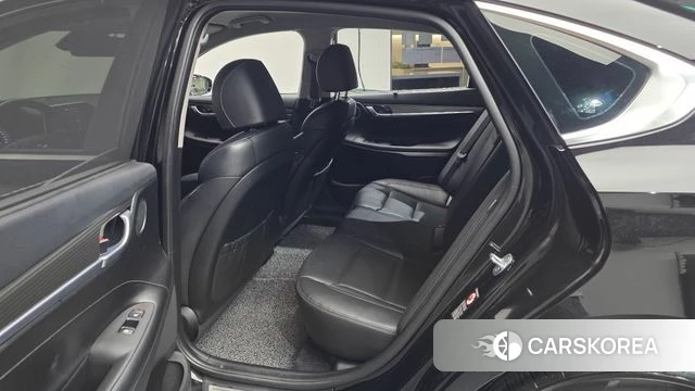 Hyundai Grandeur IG Hybrid id 5013929 из Кореи 35