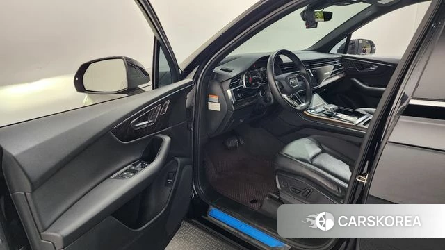 Audi Q7 (4M) id 4793730 из Кореи 32
