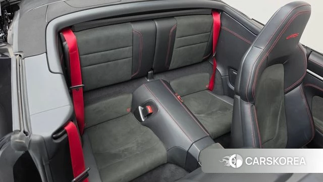 Porsche 911(992) id 4935586 из Кореи 31