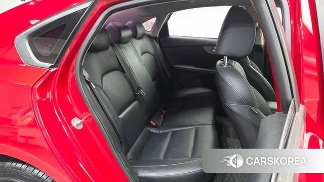 Kia Come New K3 id 5004569 из Кореи 30