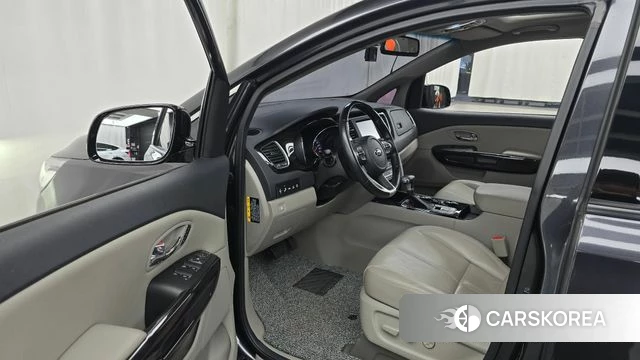 Kia The New Carnival id 5041575 из Кореи 20