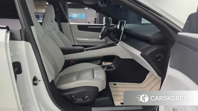 Polestar Polstar 4 id 4862746 из Кореи 32