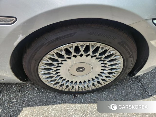 Genesis G90 id 5004340 из Кореи 14