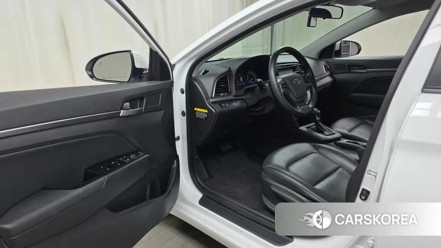Hyundai Avante AD id 4746809 из Кореи 30