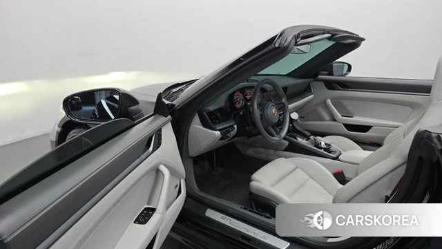Porsche 911(992) id 5003066 из Кореи 20