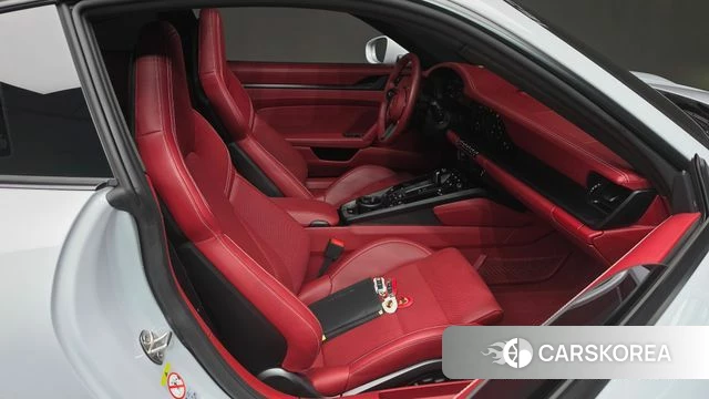 Porsche 911(992) id 5001466 из Кореи 20