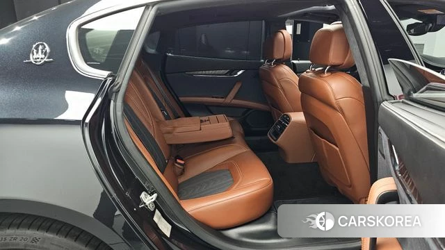 Maserati Quattroporte id 5023534 из Кореи 40
