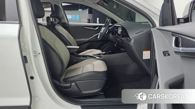 Kia Di Ol Nu Niro id 5046451 из Кореи 31
