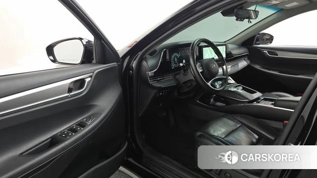 Hyundai The New Grandeur IG Hybrid id 5027428 из Кореи 32