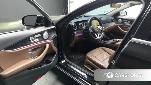Mercedes-Benz E-Class W213 id 5018915 из Кореи 36