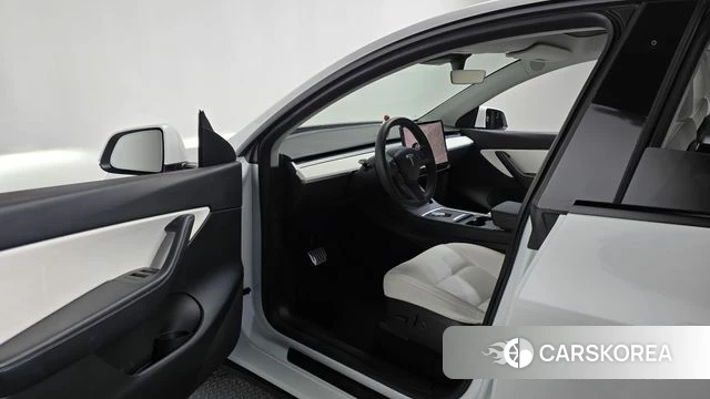 Tesla Model Y id 5012883 из Кореи 37