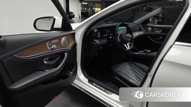 Mercedes-Benz E-Class W213 id 4997985 из Кореи 40