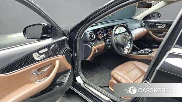 Mercedes-Benz E-Class W213 id 4983193 из Кореи 20
