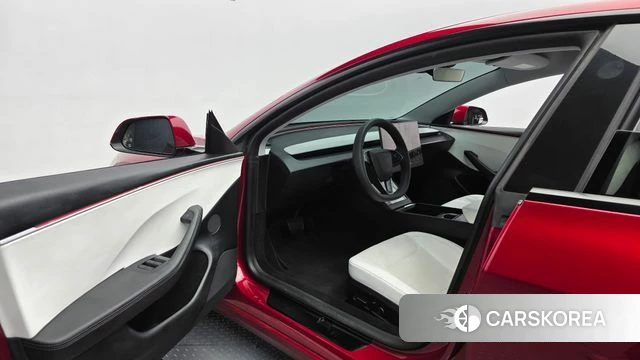 Tesla Model 3 id 4879953 из Кореи 34
