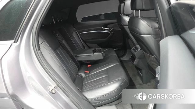 Audi e-Tron id 4625582 из Кореи 39