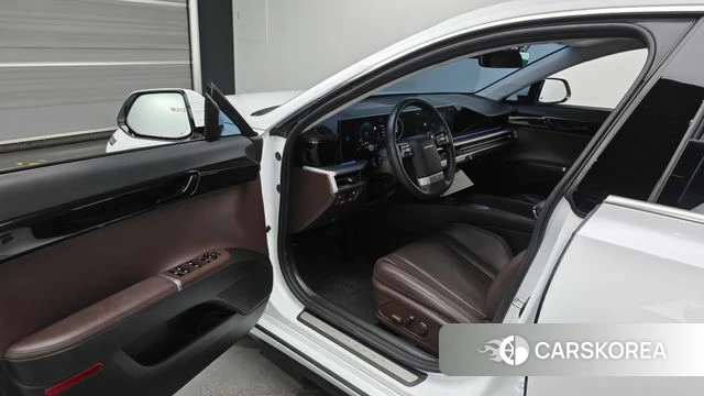 Hyundai Grandeur (GN7) id 5026991 из Кореи 30