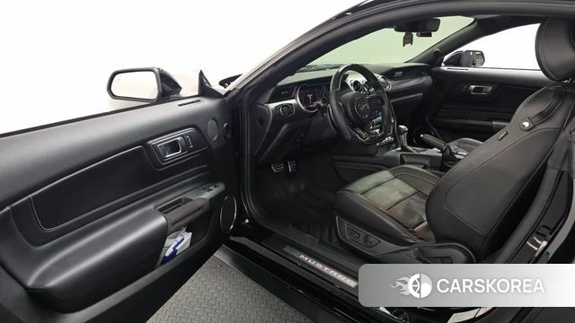 Ford Mustang id 4986229 из Кореи 30