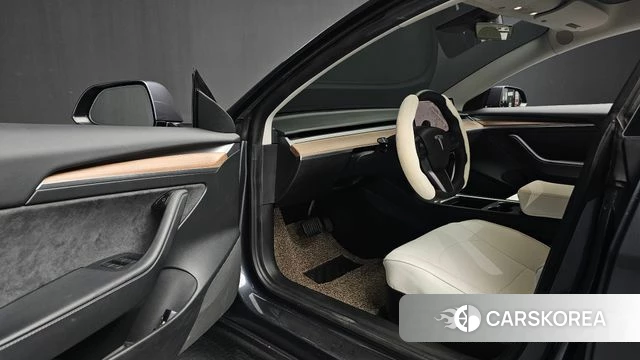 Tesla Model 3 id 4997654 из Кореи 33