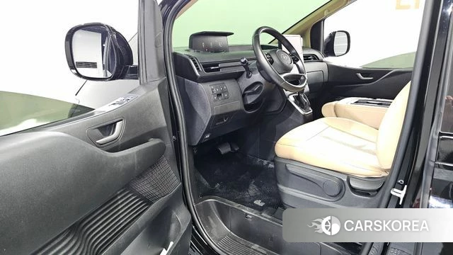 Hyundai Staria id 4670683 из Кореи 20