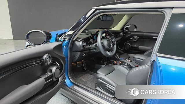 Mini Cooper S id 5040727 из Кореи 20