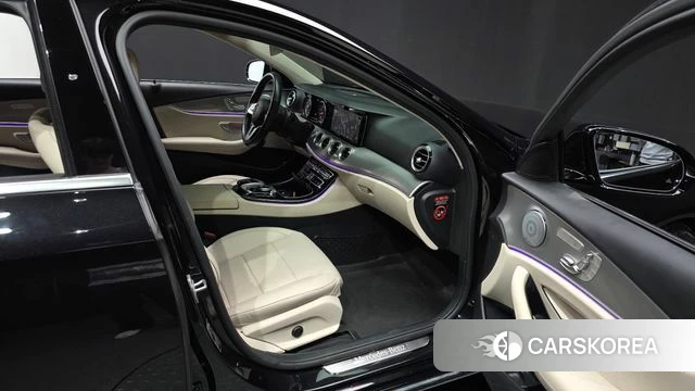 Mercedes-Benz E-Class W213 id 4993275 из Кореи 37