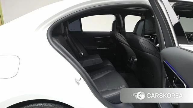 Mercedes-Benz C-Class W206 id 5001946 из Кореи 36