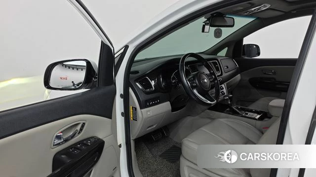 Kia The New Carnival id 5041427 из Кореи 20