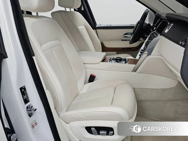 Rolls-Royce Cullinan id 5034104 из Кореи 20