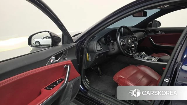 Kia Stinger id 4952715 из Кореи 20
