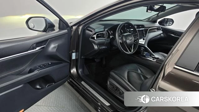 Toyota Camry (XV70) id 4944285 из Кореи 20