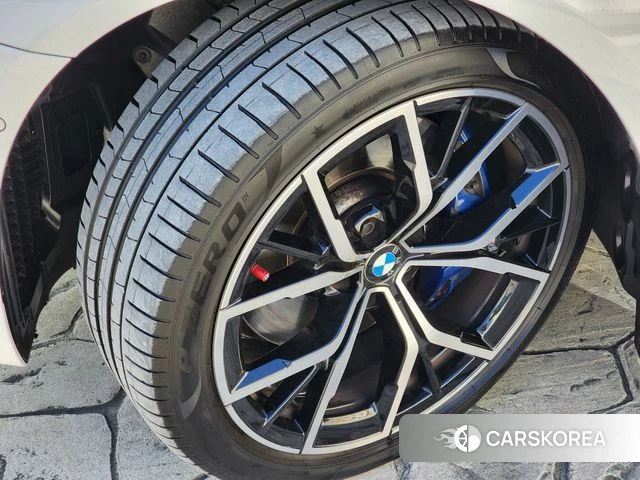 BMW 5 Series (G30) id 4966916 из Кореи 17