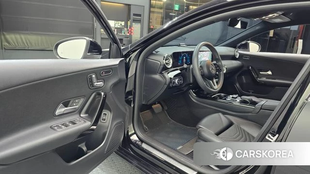 Mercedes-Benz A-Class W177 id 4943474 из Кореи 30