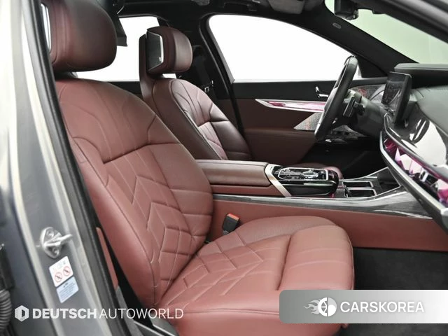 BMW 7 Series (G70) id 4969463 из Кореи 20