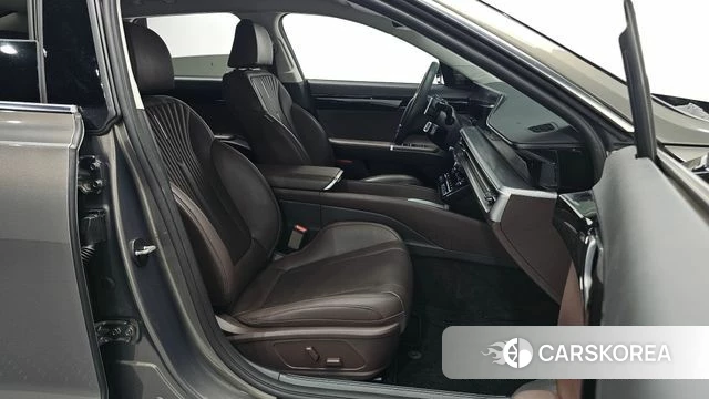 Hyundai Grandeur (GN7) id 5026897 из Кореи 32