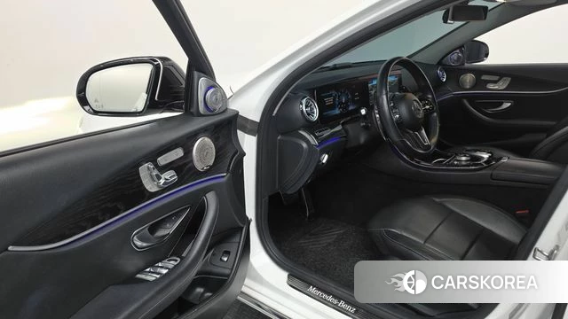 Mercedes-Benz E-Class W213 id 5048247 из Кореи 34
