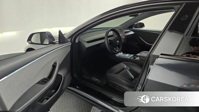 Tesla Model 3 id 5001956 из Кореи 33