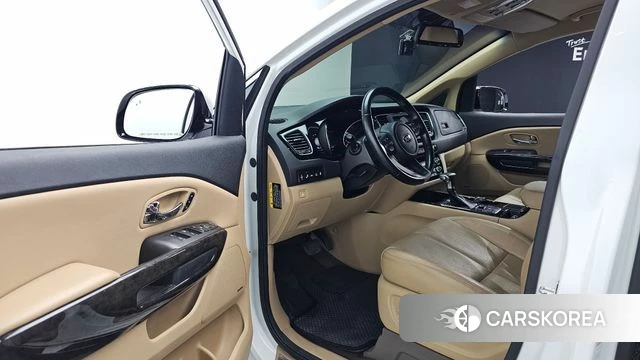 Kia The New Carnival id 4998715 из Кореи 20