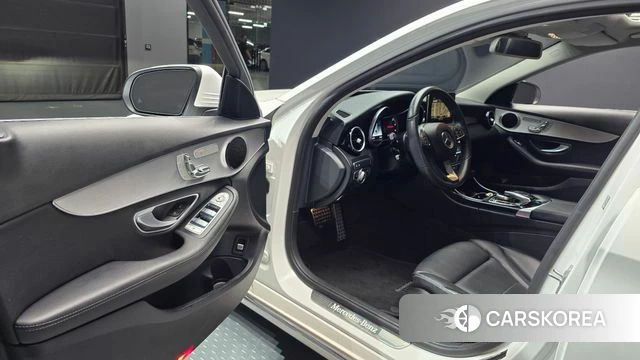 Mercedes-Benz C-Class W205 id 4953257 из Кореи 30
