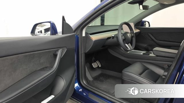 Tesla Model Y id 5002789 из Кореи 31