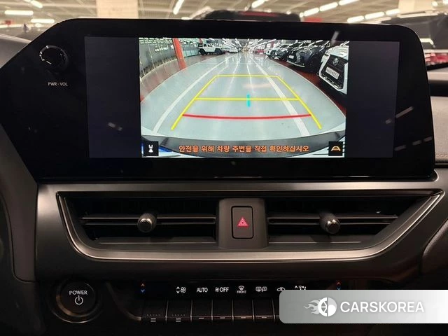 Lexus UX300h id 5025952 из Кореи 18