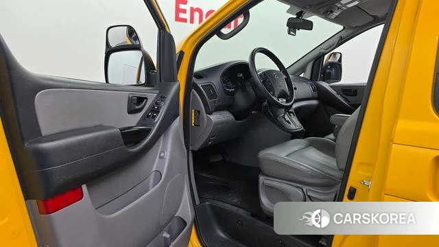 Hyundai The New Grand Starex id 4713359 из Кореи 30
