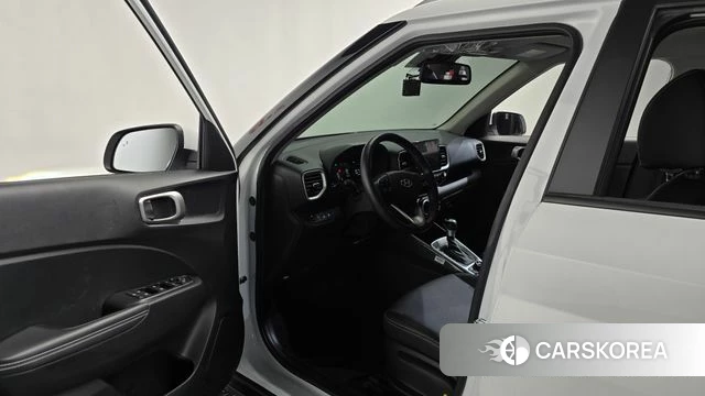 Hyundai Venue id 5038903 из Кореи 30