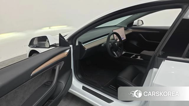 Tesla Model 3 id 4603678 из Кореи 20