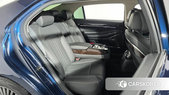 Genesis G90 id 4936924 из Кореи 34