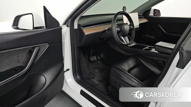 Tesla Model Y id 4951818 из Кореи 32